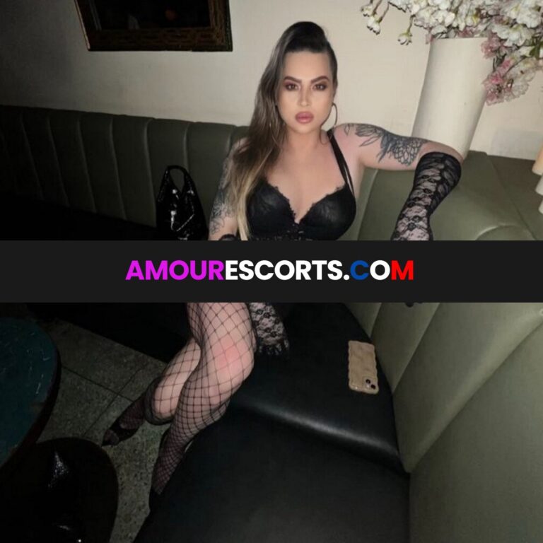 b4fb986e-efb1-458a-a567-e06886fd2edd_profile