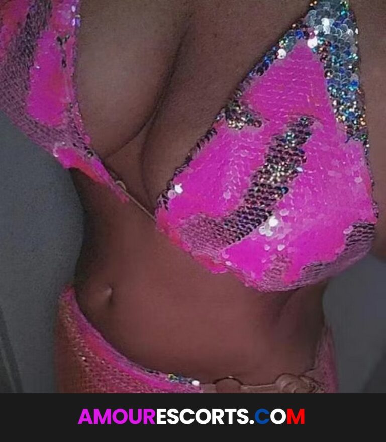 DDD PETITE SEXY HOT BLONDE