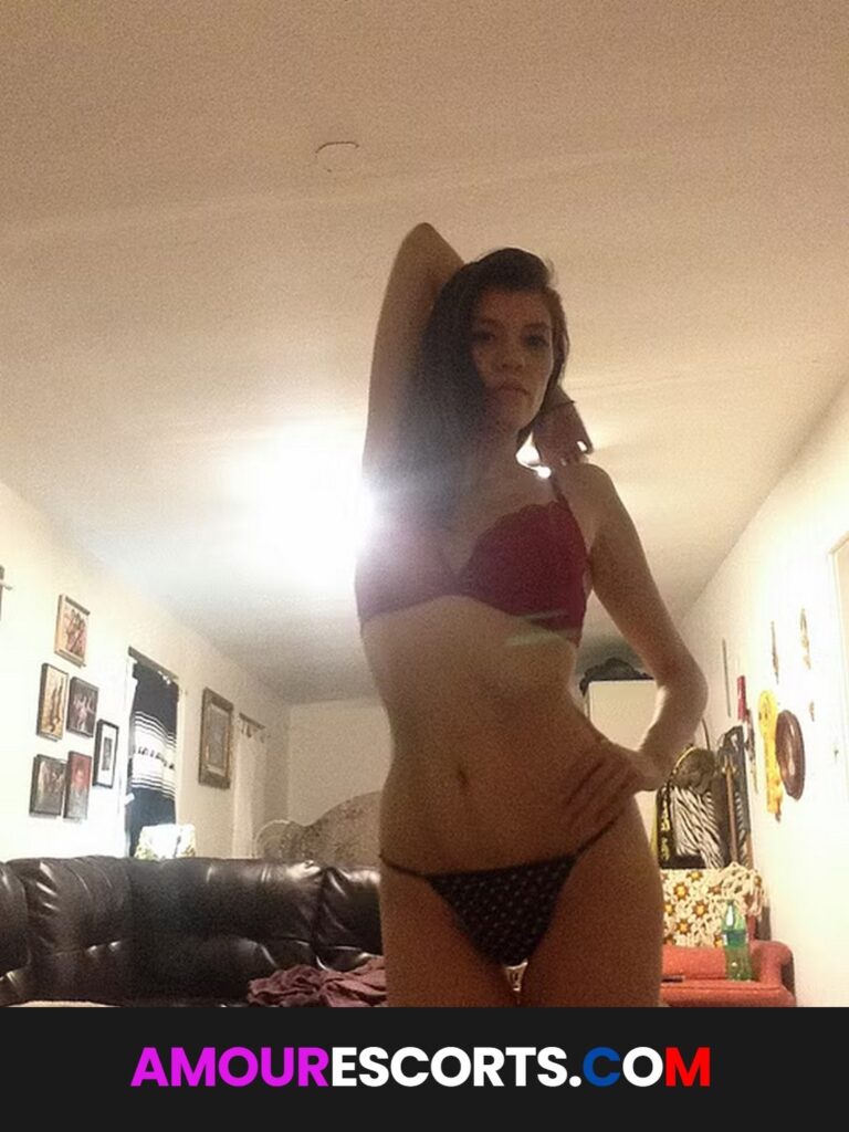 Jessie Elle