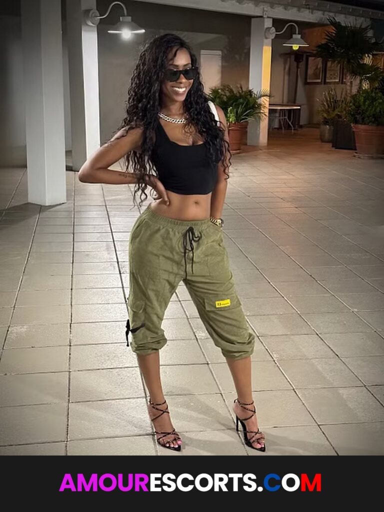 NINA MONTANA