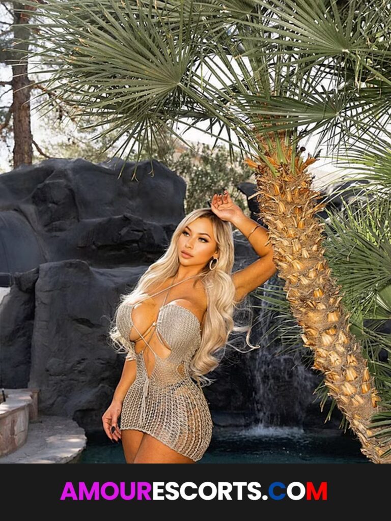 Sasha Valentina