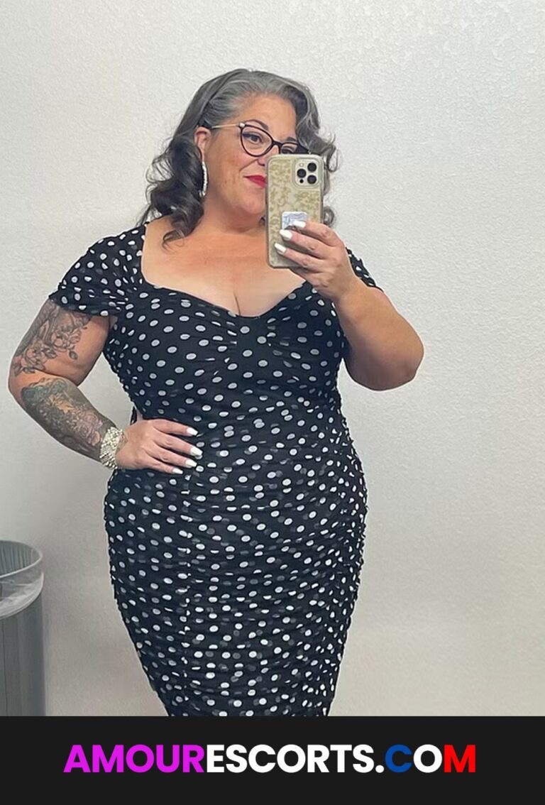 Eve Loves