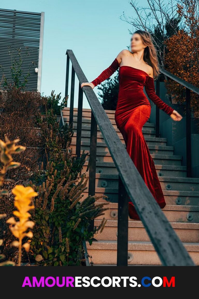 Thea Camille