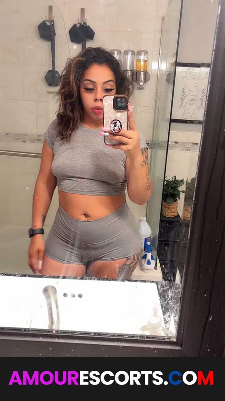 Ayla Love