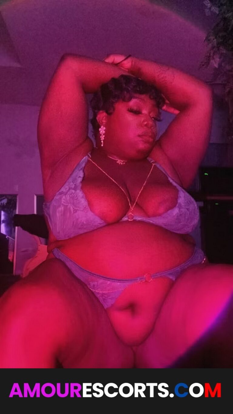 Monae Sherri'