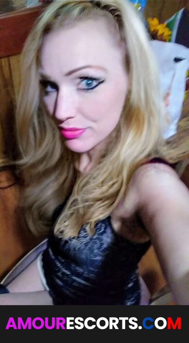 AmberWilcox01