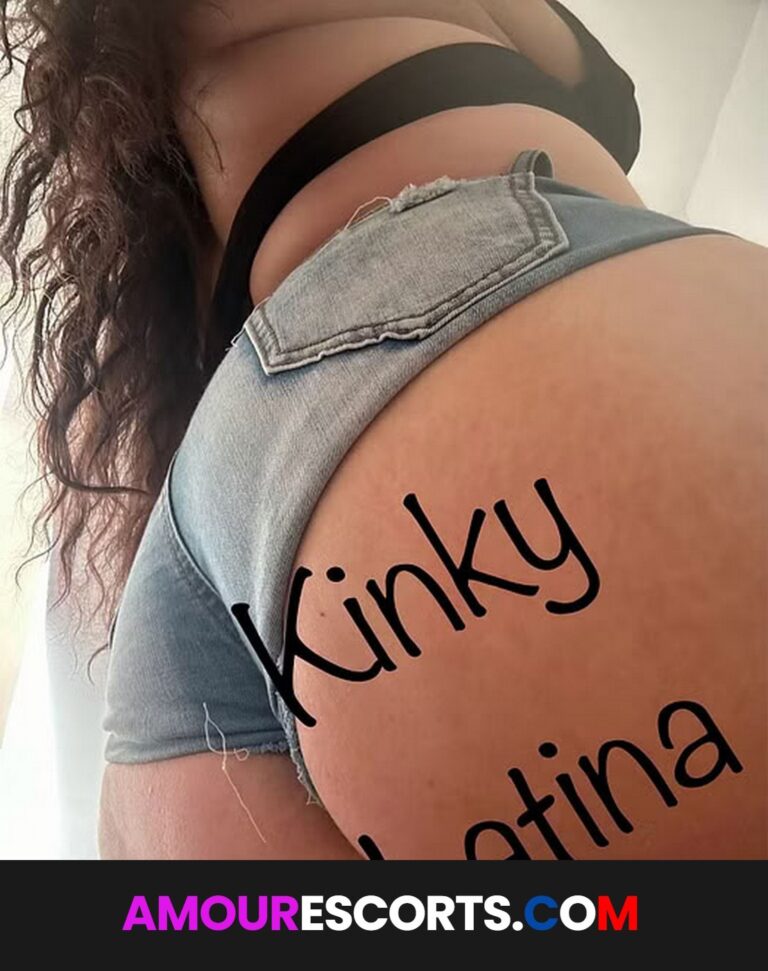 KinkyLatina