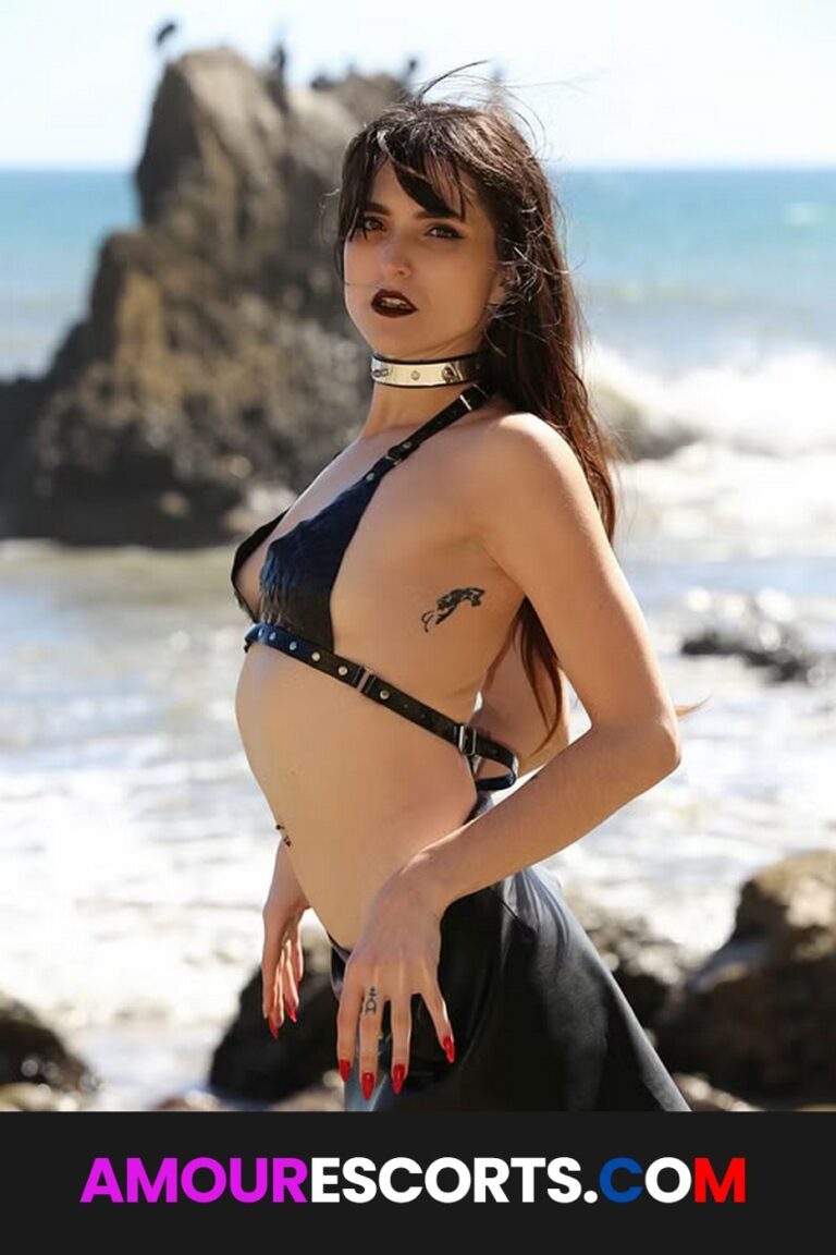 Violet Vega