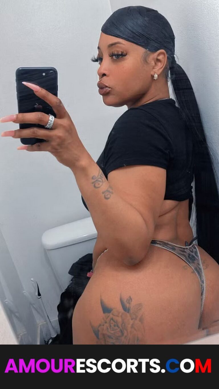 Trisha Bucks