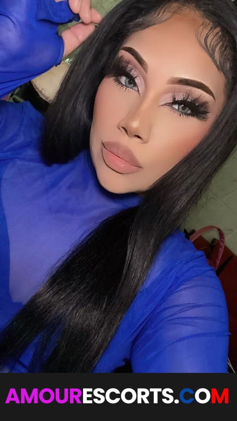 Maya Kissable