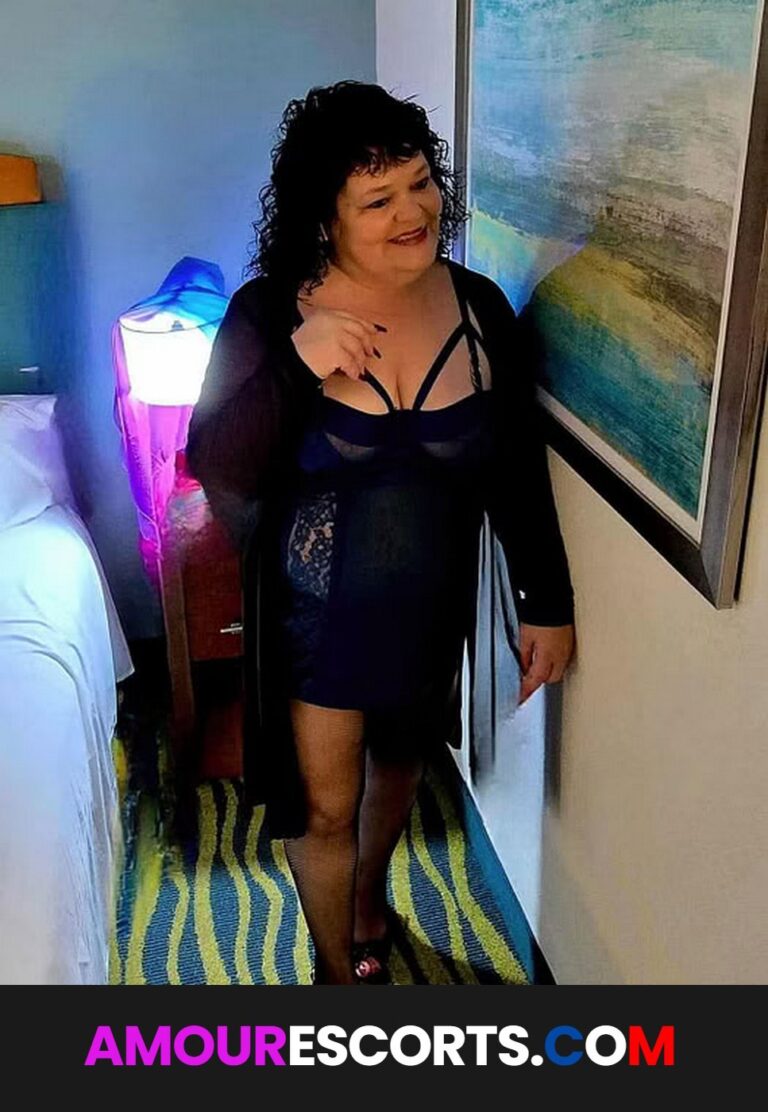 Captivating Carissa