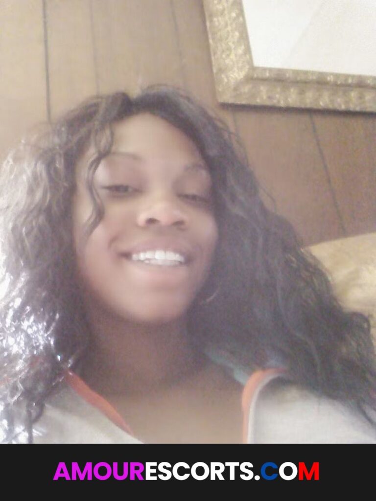 Ladii Goldiilocks