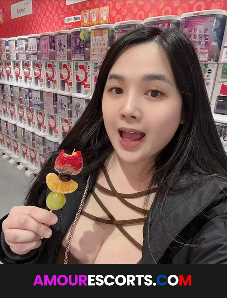 Miki Moon