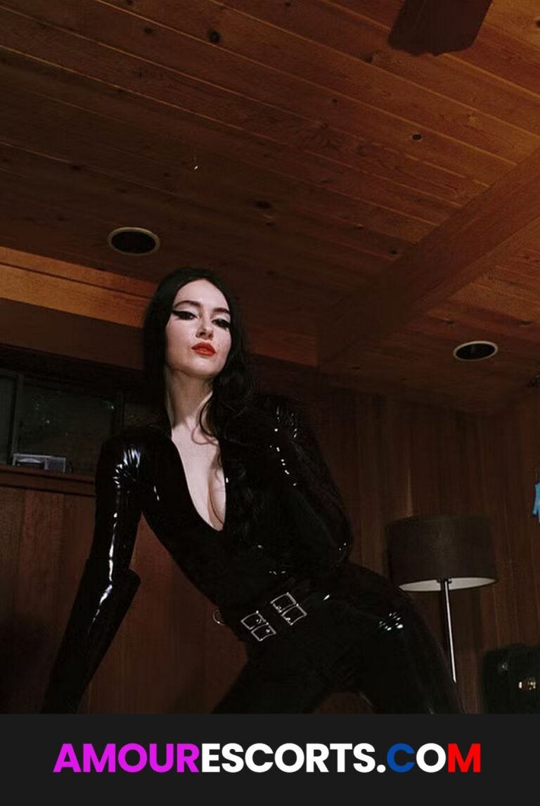 Mistress Heidi DVX