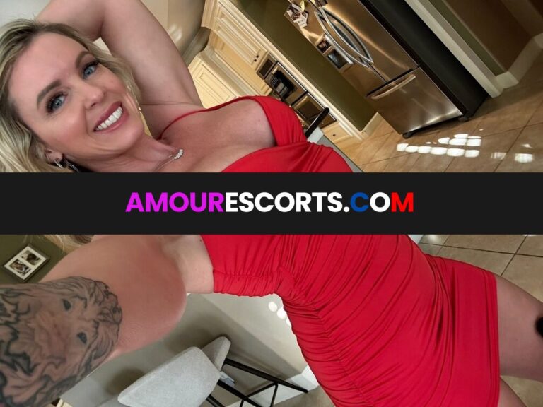 Adult film star Sweet Vickie