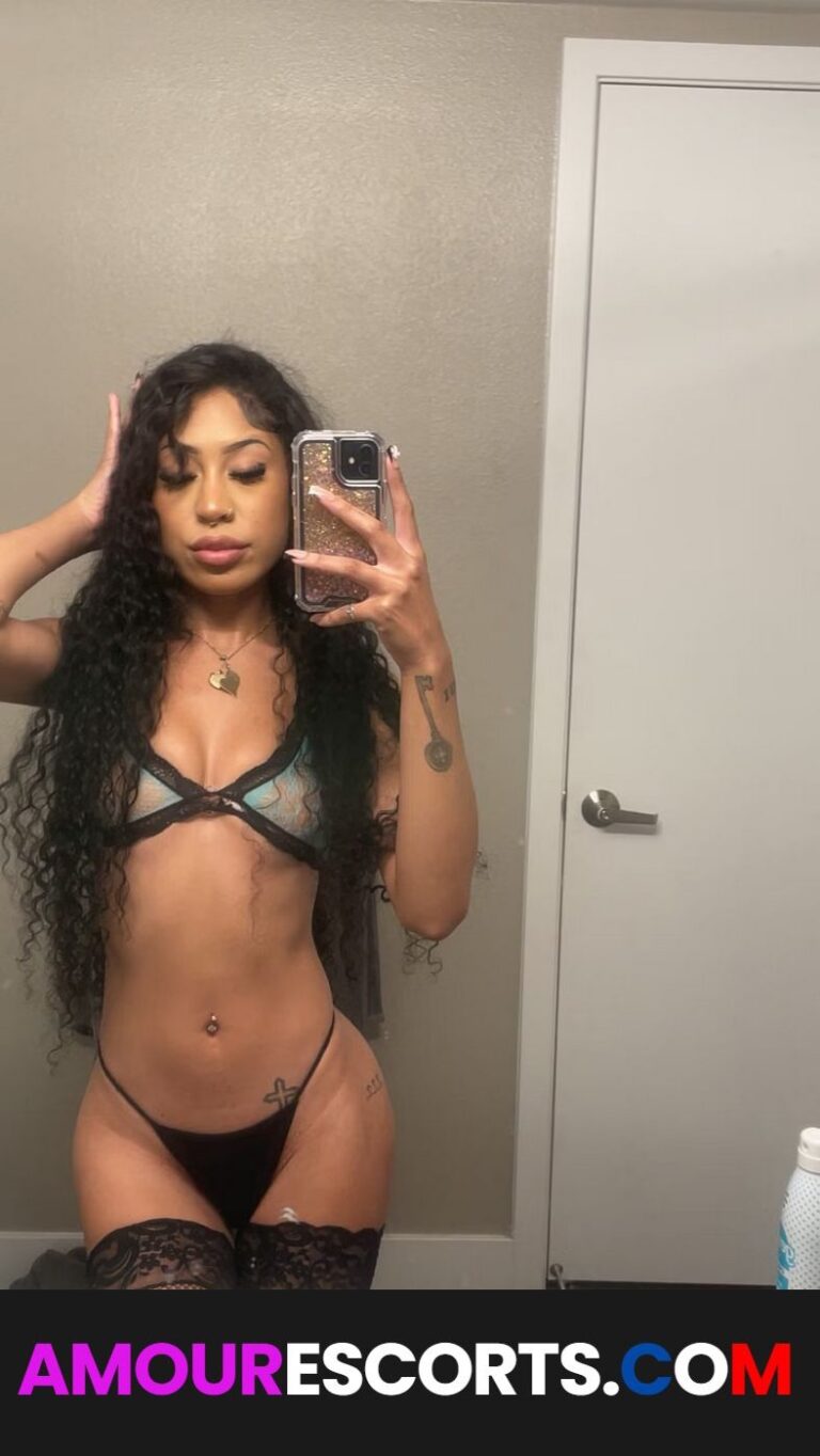Aaliyah Foxx