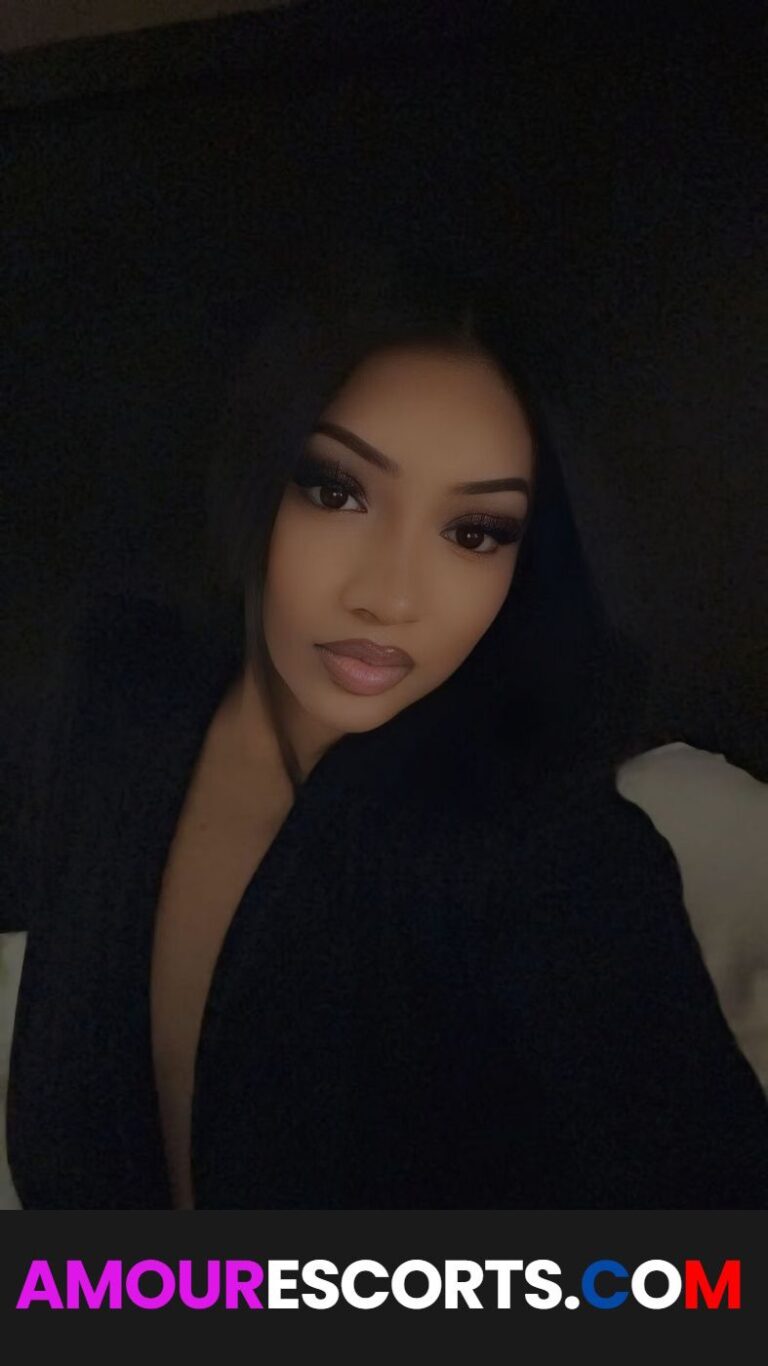 Petite Treat Ava