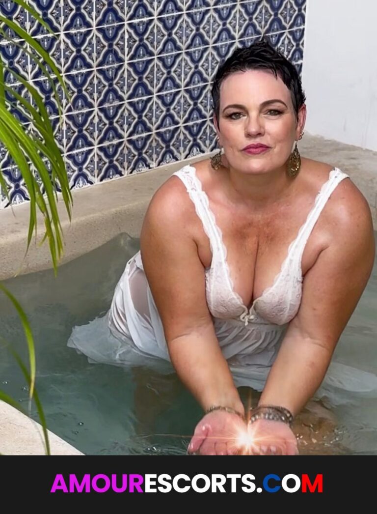 SensualGoddess50