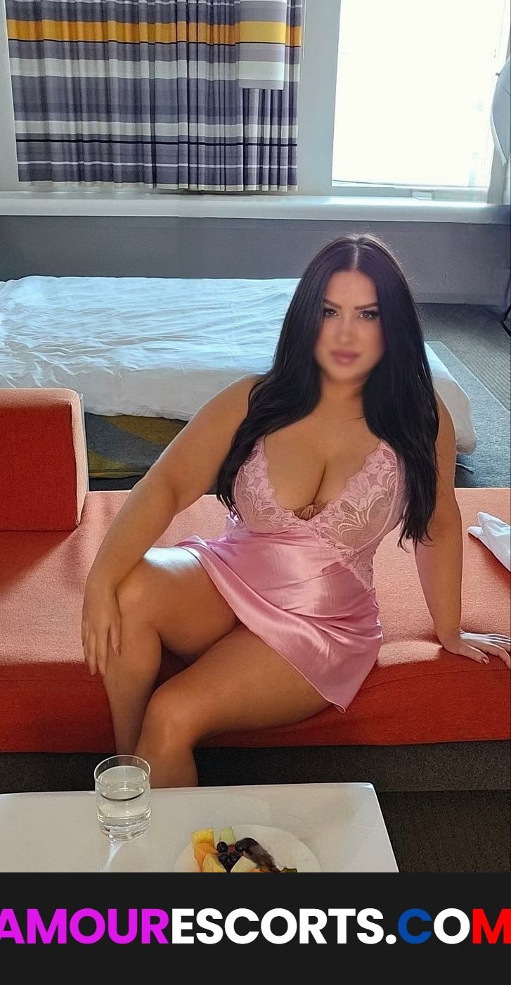 Alyna Banks