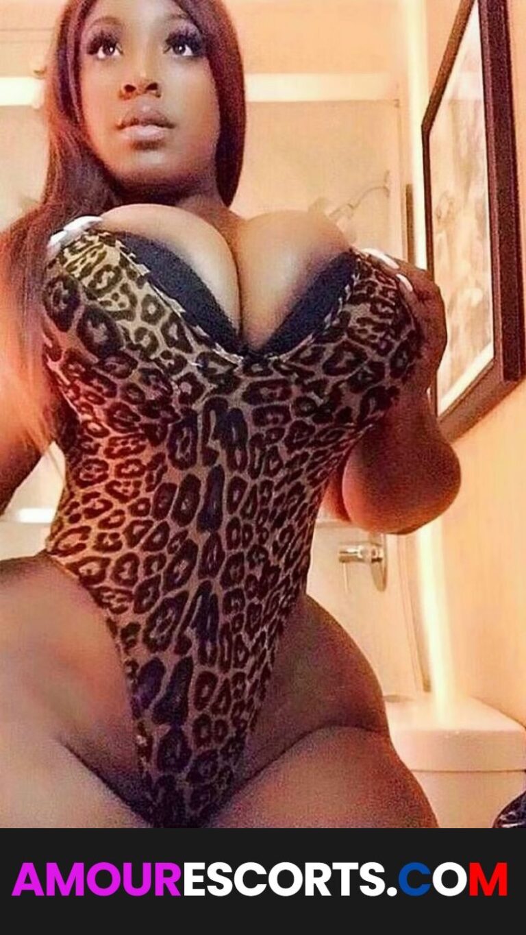 Nuru kiNky LaiLa