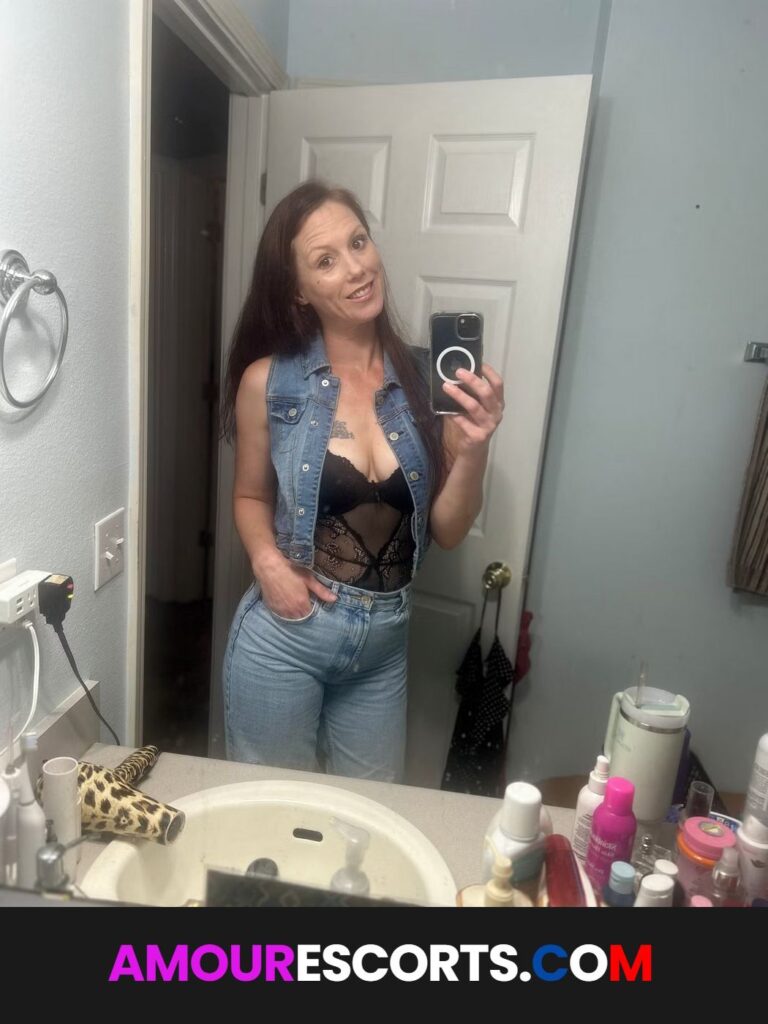 MissBroxxie