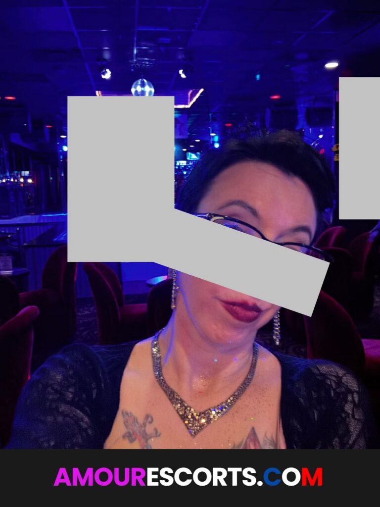ManicPixie MindF*ck Priestess