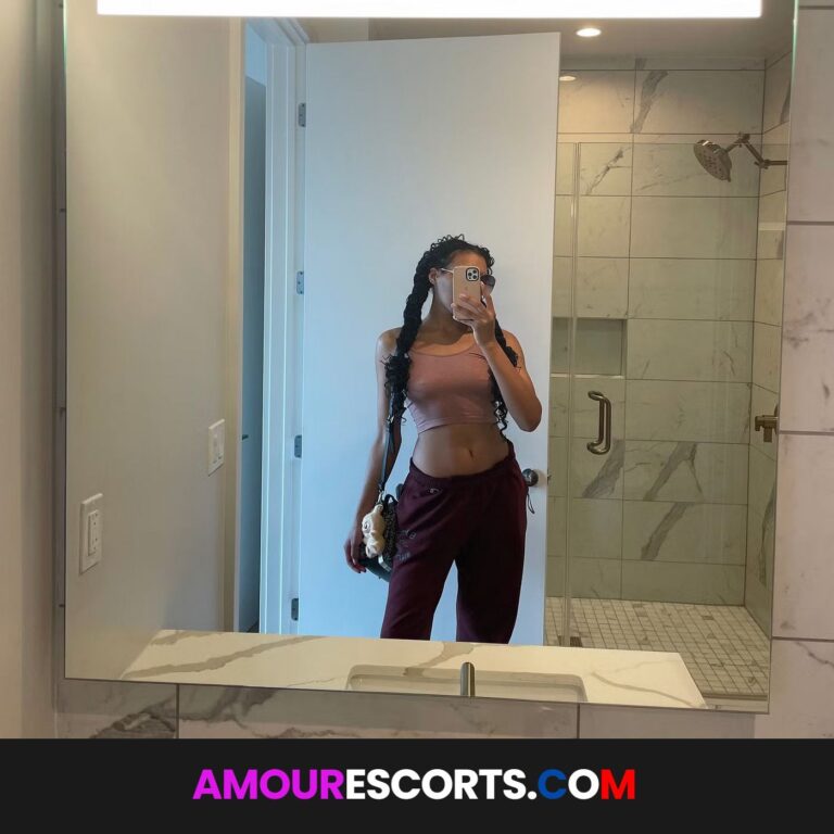 Sasha Lynn